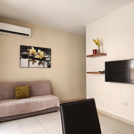 מרססקלה Sea Views Apartment-Wifi-Sleep 5 מראה חיצוני תמונה